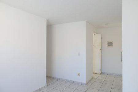 Sala de apartamento para alugar com 2 quartos, 49m² em Jardim Redil, São Paulo