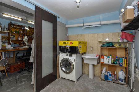 Casa à venda com 120m², 3 quartos e 1 vagaÁrea de Serviço