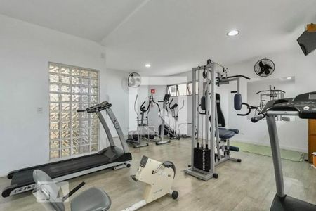 Apartamento para alugar com 65m², 3 quartos e 2 vagas Apartamento para alugar com 65m², 3 quartos e 2 vagasÁrea comum - Academia