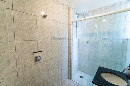 Apartamento para alugar com 51m², 2 quartos e sem vaga Apartamento para alugar com 51m², 2 quartos e sem vagaBanheiro