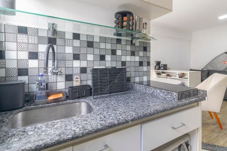 Apartamento à venda com 40m², 1 quarto e 1 vaga Apartamento à venda com 40m², 1 quarto e 1 vagaCozinha