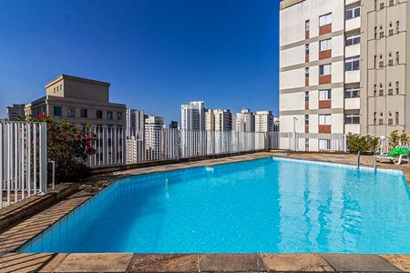 Apartamento à venda com 40m², 1 quarto e 1 vaga Apartamento à venda com 40m², 1 quarto e 1 vagaÁrea comum - Piscina