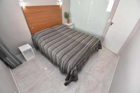 Apartamento para alugar com 67m², 2 quartos e 2 vagasQuarto