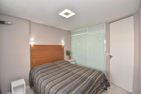 Apartamento para alugar com 67m², 2 quartos e 2 vagasQuarto