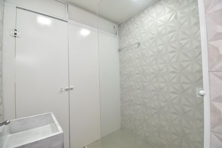 Apartamento para alugar com 67m², 2 quartos e 2 vagasBanheiro Social
