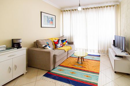 Apartamento para alugar com 66m², 2 quartos e 1 vagaSala