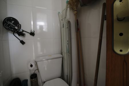 Apartamento à venda com 93m², 2 quartos e 1 vagaBanheiro de serviço