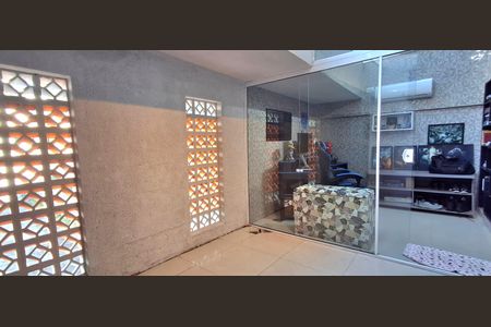 Apartamento para alugar com 118m², 3 quartos e 1 vaga Apartamento para alugar com 118m², 3 quartos e 1 vagaQuintal