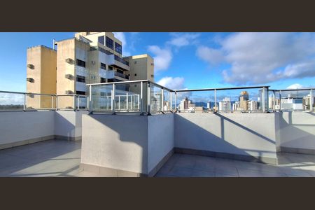 Apartamento para alugar com 118m², 3 quartos e 1 vaga Apartamento para alugar com 118m², 3 quartos e 1 vagaÁrea comum - Salão de festas