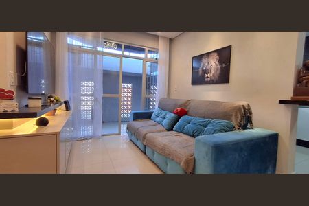 Apartamento para alugar com 118m², 3 quartos e 1 vaga Apartamento para alugar com 118m², 3 quartos e 1 vagaSala