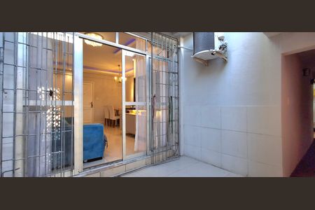 Apartamento para alugar com 118m², 3 quartos e 1 vaga Apartamento para alugar com 118m², 3 quartos e 1 vagaQuintal