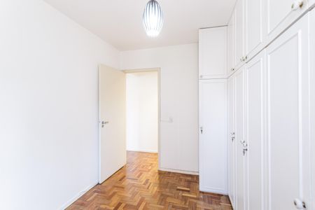 Quarto 1 de apartamento para alugar com 2 quartos, 66m² em Vila Olímpia, São Paulo