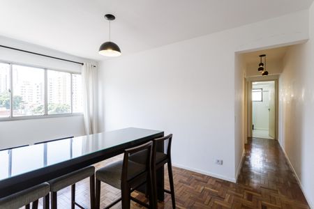 Sala de apartamento para alugar com 2 quartos, 66m² em Vila Olímpia, São Paulo
