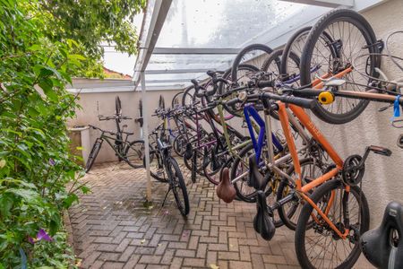 Apartamento à venda com 31m², 1 quarto e sem vagaÁrea Comum - Bicicletario