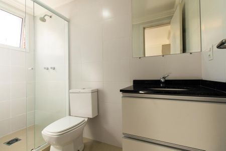 Apartamento para alugar com 28m², 1 quarto e sem vaga Apartamento para alugar com 28m², 1 quarto e sem vagaBanheiro da Suíte