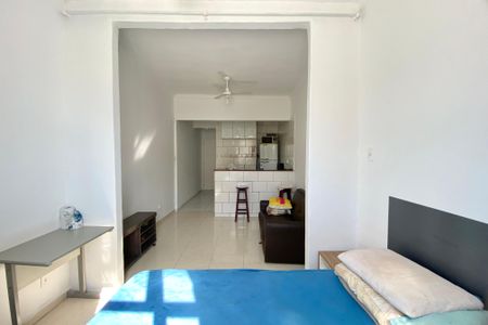 Studio à venda com 25m², 1 quarto e sem vaga Studio à venda com 25m², 1 quarto e sem vagaStudio