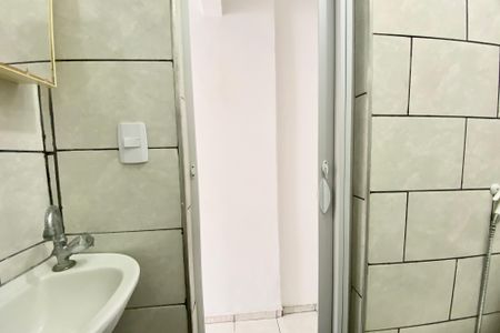 Studio à venda com 25m², 1 quarto e sem vaga Studio à venda com 25m², 1 quarto e sem vagaBanheiro