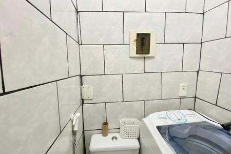 Studio à venda com 25m², 1 quarto e sem vaga Studio à venda com 25m², 1 quarto e sem vagaBanheiro