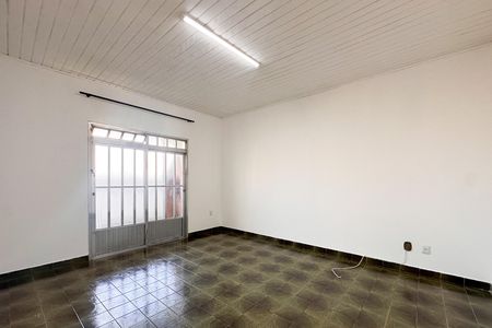 Casa para alugar com 111m², 3 quartos e 1 vaga Casa para alugar com 111m², 3 quartos e 1 vagaSala