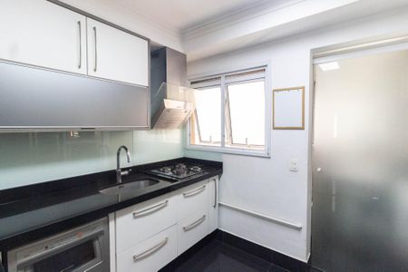 Apartamento à venda com 122m², 3 quartos e 2 vagasCozinha