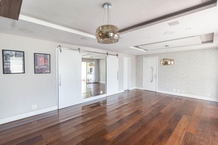 Apartamento à venda com 122m², 3 quartos e 2 vagasSala