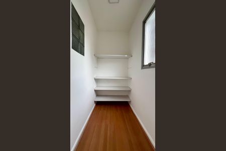 Apartamento para alugar com 54m², 1 quarto e 2 vagasDespensa