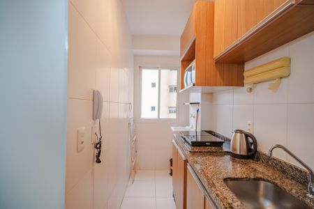 Cozinha de kitnet/studio para alugar com 1 quarto, 37m² em Vila Gomes, São Paulo