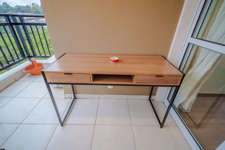 Varanda de kitnet/studio para alugar com 1 quarto, 37m² em Vila Gomes, São Paulo