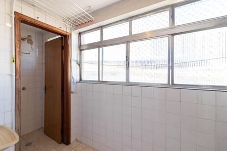 Apartamento à venda com 75m², 2 quartos e 2 vagasÁrea de Serviço