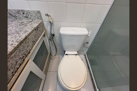 Apartamento para alugar com 73m², 2 quartos e 1 vagaBanheiro Social