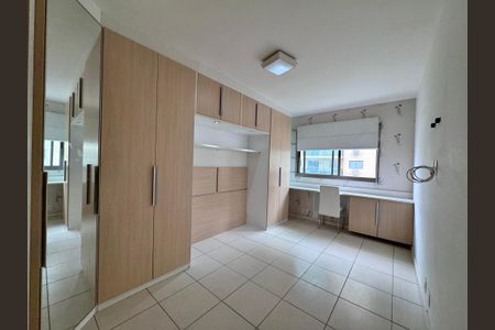 Apartamento para alugar com 73m², 2 quartos e 1 vagaSuíte
