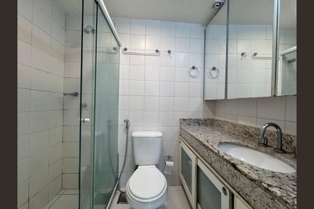 Apartamento para alugar com 73m², 2 quartos e 1 vagaBanheiro da Suíte