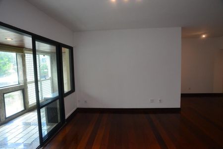 Apartamento à venda com 185m², 4 quartos e 3 vagasSala 1