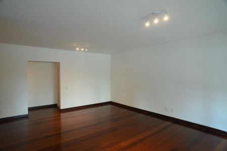 Sala 1 de apartamento à venda com 4 quartos, 185m² em Barra da Tijuca, Rio de Janeiro