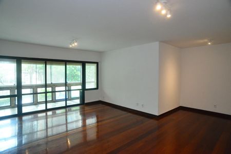 Sala 1 de apartamento à venda com 4 quartos, 185m² em Barra da Tijuca, Rio de Janeiro