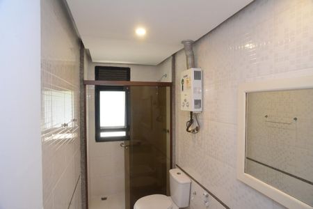 Apartamento à venda com 185m², 4 quartos e 3 vagasBanheiro da Suíte 1