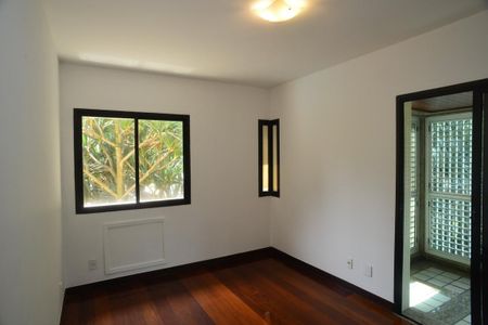 Apartamento à venda com 185m², 4 quartos e 3 vagasSuíte 1