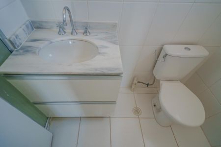 Apartamento para alugar com 62m², 2 quartos e 1 vaga Apartamento para alugar com 62m², 2 quartos e 1 vagaBanheiro da Suíte