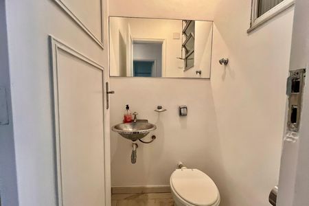 Apartamento para alugar com 166m², 4 quartos e 1 vaga Apartamento para alugar com 166m², 4 quartos e 1 vagaLavabo