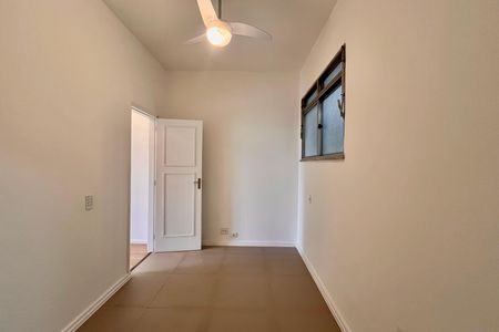 Apartamento para alugar com 166m², 4 quartos e 1 vaga Apartamento para alugar com 166m², 4 quartos e 1 vagaCorredor