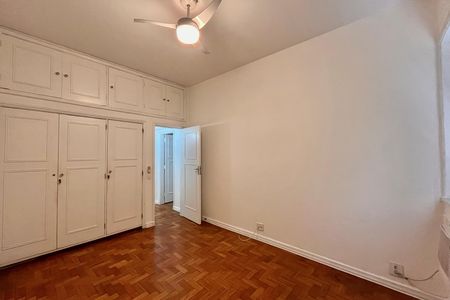 Apartamento para alugar com 166m², 4 quartos e 1 vaga Apartamento para alugar com 166m², 4 quartos e 1 vagaSuíte