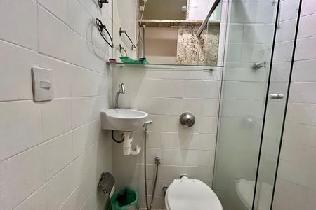 Apartamento para alugar com 166m², 4 quartos e 1 vaga Apartamento para alugar com 166m², 4 quartos e 1 vagaBanheiro de serviço