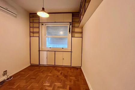 Apartamento para alugar com 166m², 4 quartos e 1 vaga Apartamento para alugar com 166m², 4 quartos e 1 vagaQuarto 3