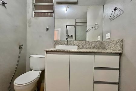 Apartamento para alugar com 166m², 4 quartos e 1 vaga Apartamento para alugar com 166m², 4 quartos e 1 vagaBanheiro da suíte