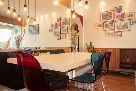 Apartamento à venda com 56m², 2 quartos e 2 vagasSala