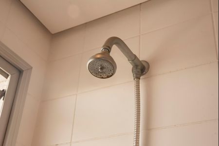 Apartamento à venda com 56m², 2 quartos e 2 vagasBanheiro da Suíte