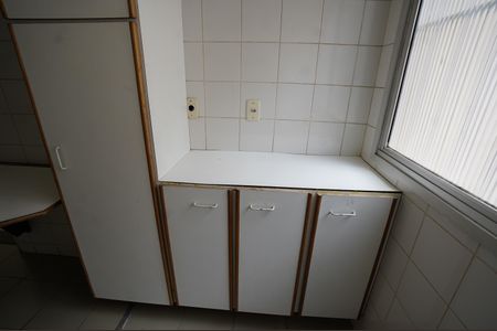 Apartamento para alugar com 72m², 2 quartos e 1 vaga Apartamento para alugar com 72m², 2 quartos e 1 vagaCozinha e Área de Serviço