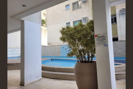Apartamento à venda com 111m², 2 quartos e 1 vagaPiscina