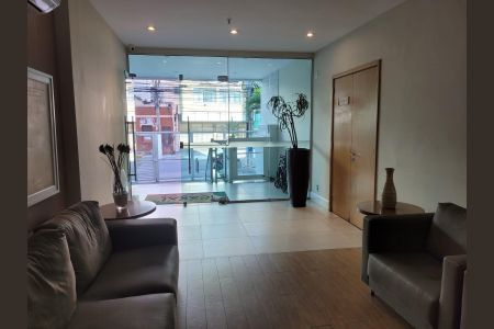 Apartamento à venda com 111m², 2 quartos e 1 vagaHall