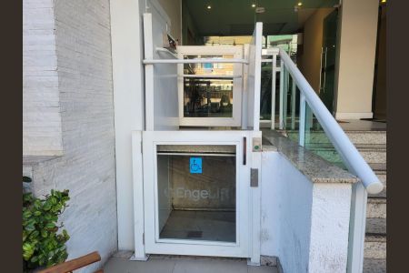 Apartamento à venda com 111m², 2 quartos e 1 vagaEntrada